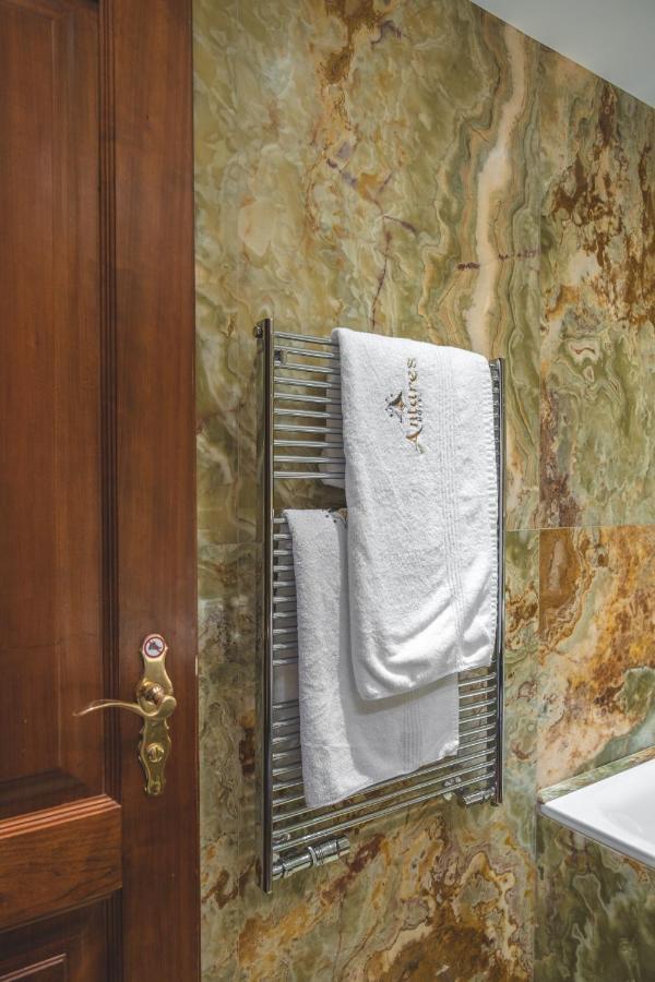 Antares Hotel Цермат Екстериор снимка